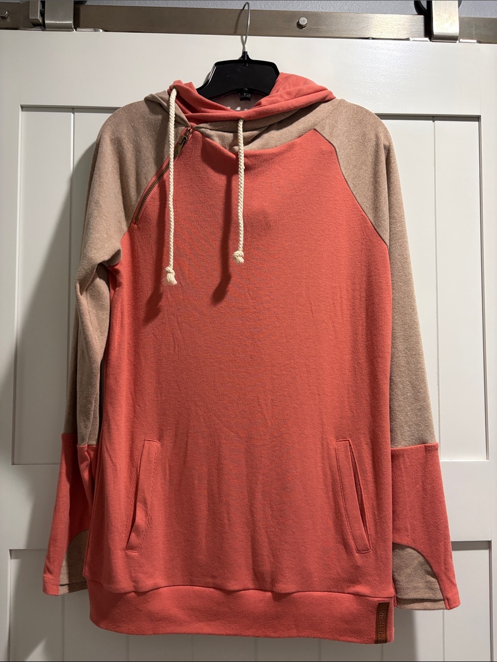 AMPERSAND AVE Coral and Beige Hooded Pullover Sweatshirt